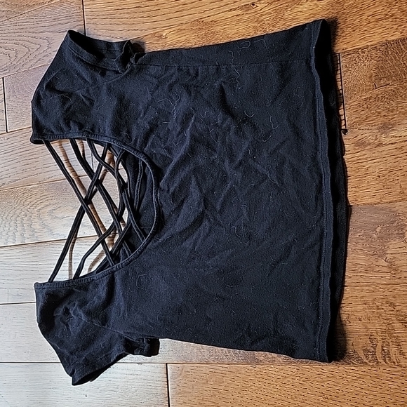 Charlotte Russe black crop top size small - Picture 3 of 3